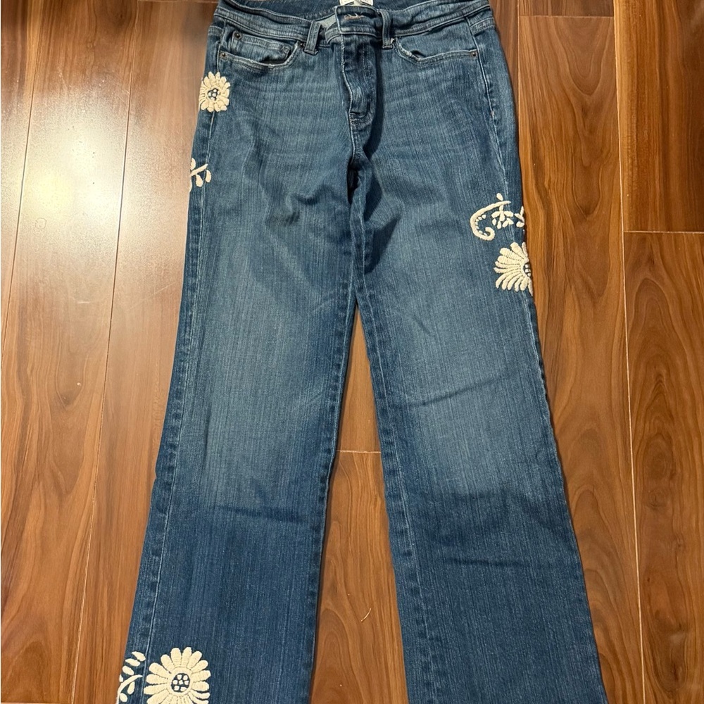 White House Black Market Blue Jeans with Cream Floral Embroidery